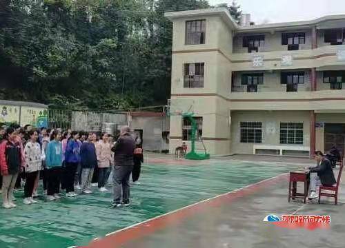 中学教师|隆回县七江镇鸟树下中学教师积极参加全县初中体育课堂教学竞赛及个案设计赛 平时多磨课 赛场显身手