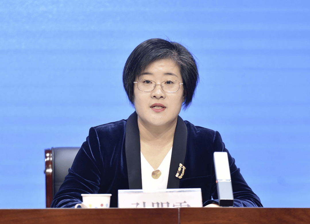 孙明霞:"据了解,"职业健康百名专家千场科普讲座"集中活动结束后,职业