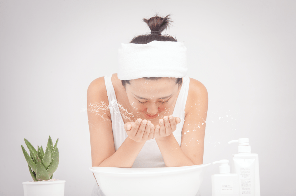 女子38岁女子一见领导就“脸红”！她有苦说不出：我得了一种“浪漫”的病！