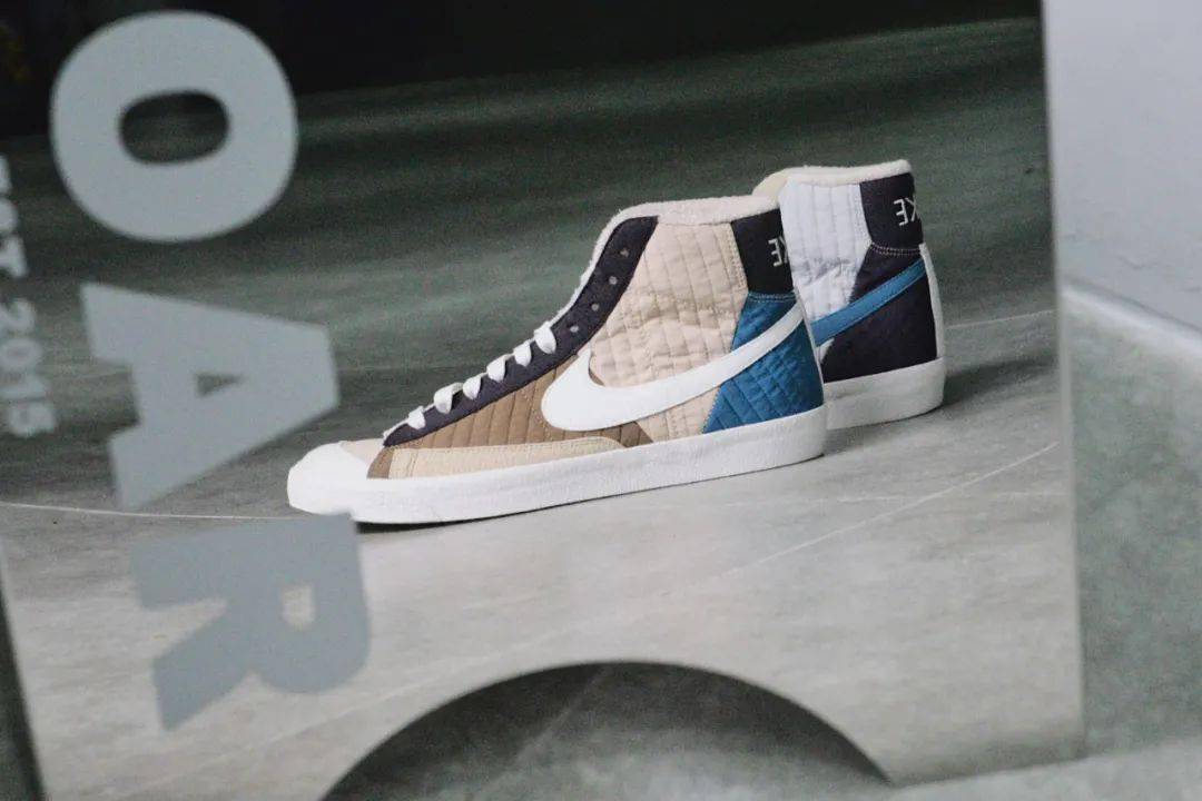 Nike Blazer Mid 77 LX retailer NN