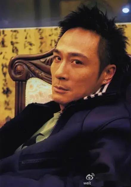 角色|吴镇宇距离拿奖最近的一次机会来了，《浊水漂流》揭开香港隐秘的角落