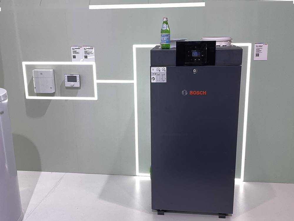 博览会|进博的热度上海的温度｜多款首发新品现进博，涉医疗、家居等