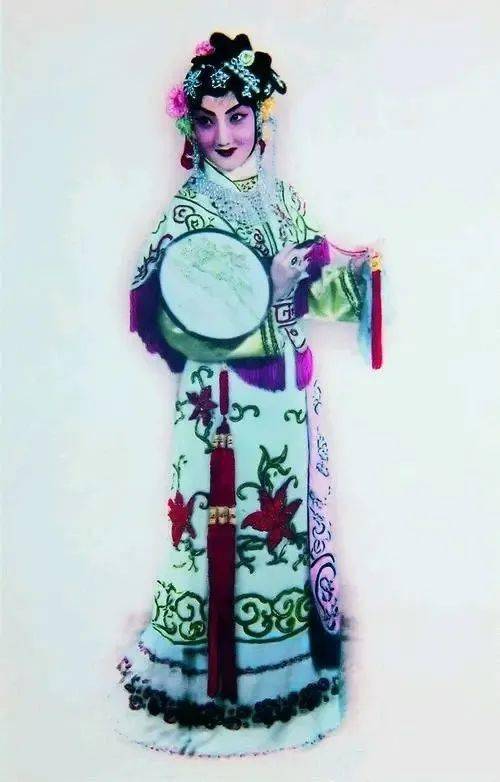 李薇华七年立雪忆荀师