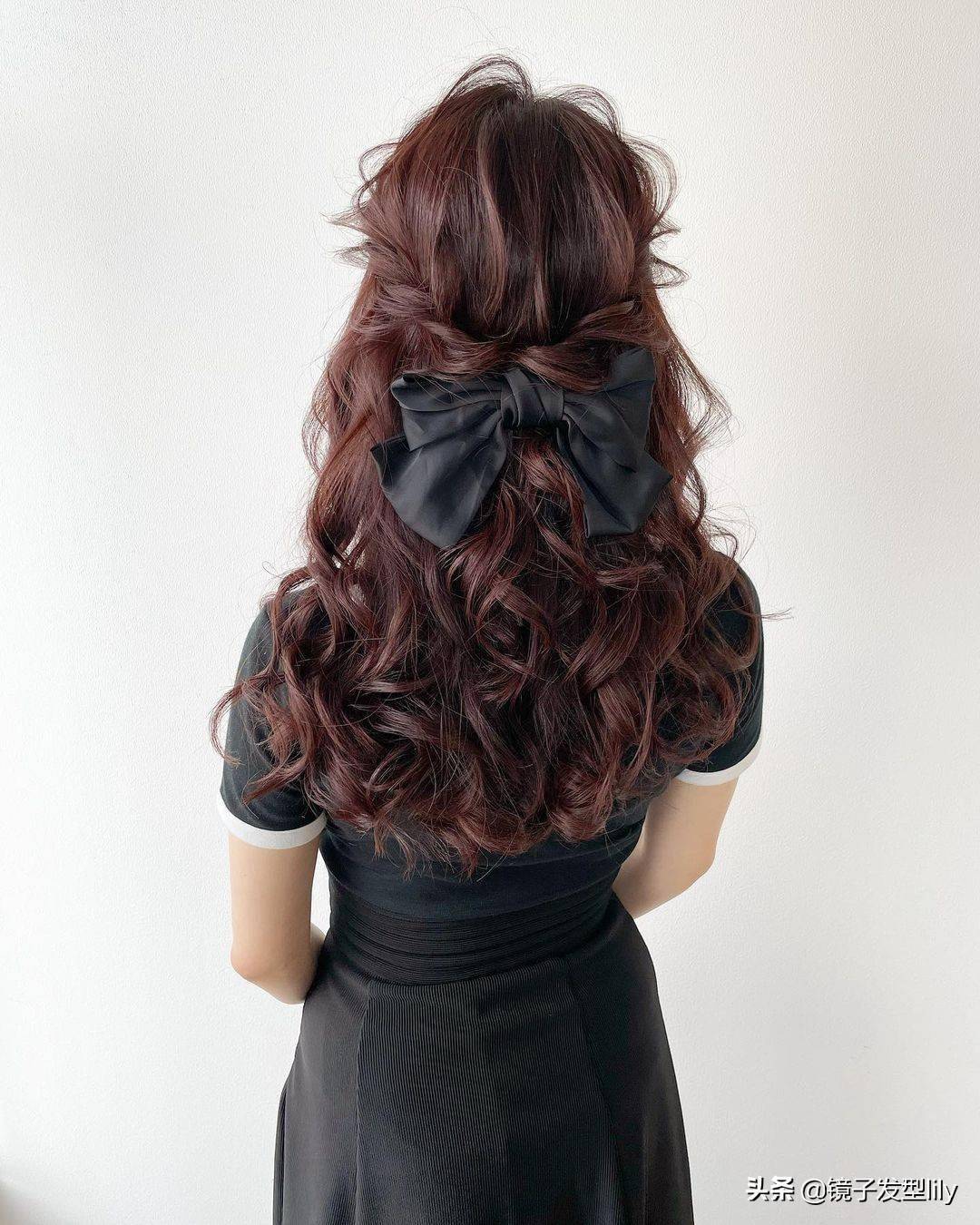 大波浪半扎发利落短发流行发型有多美让人越看越想剪