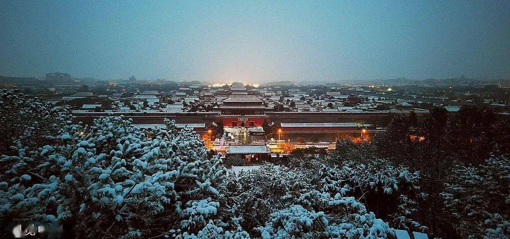 大雪|一片两片三四片，飞入你我眼里边……