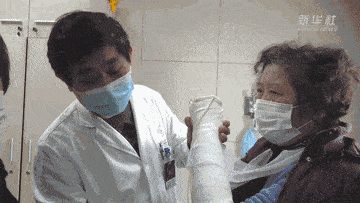 新华社|“丰石膏”的医者仁心