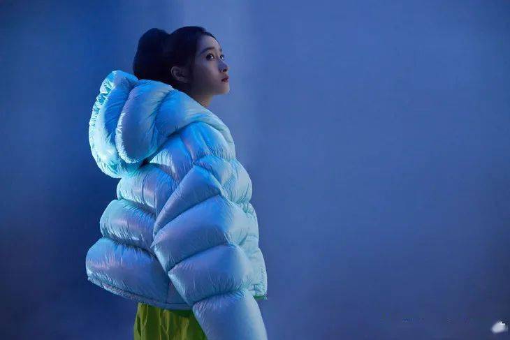 Moncler下周穿什么 | 好冷好冷好冷，这篇充绒量100%