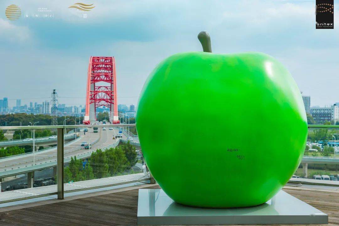 再到露台打卡网红青苹果无需预约畅游安藤忠雄艺术展现场制作可以带