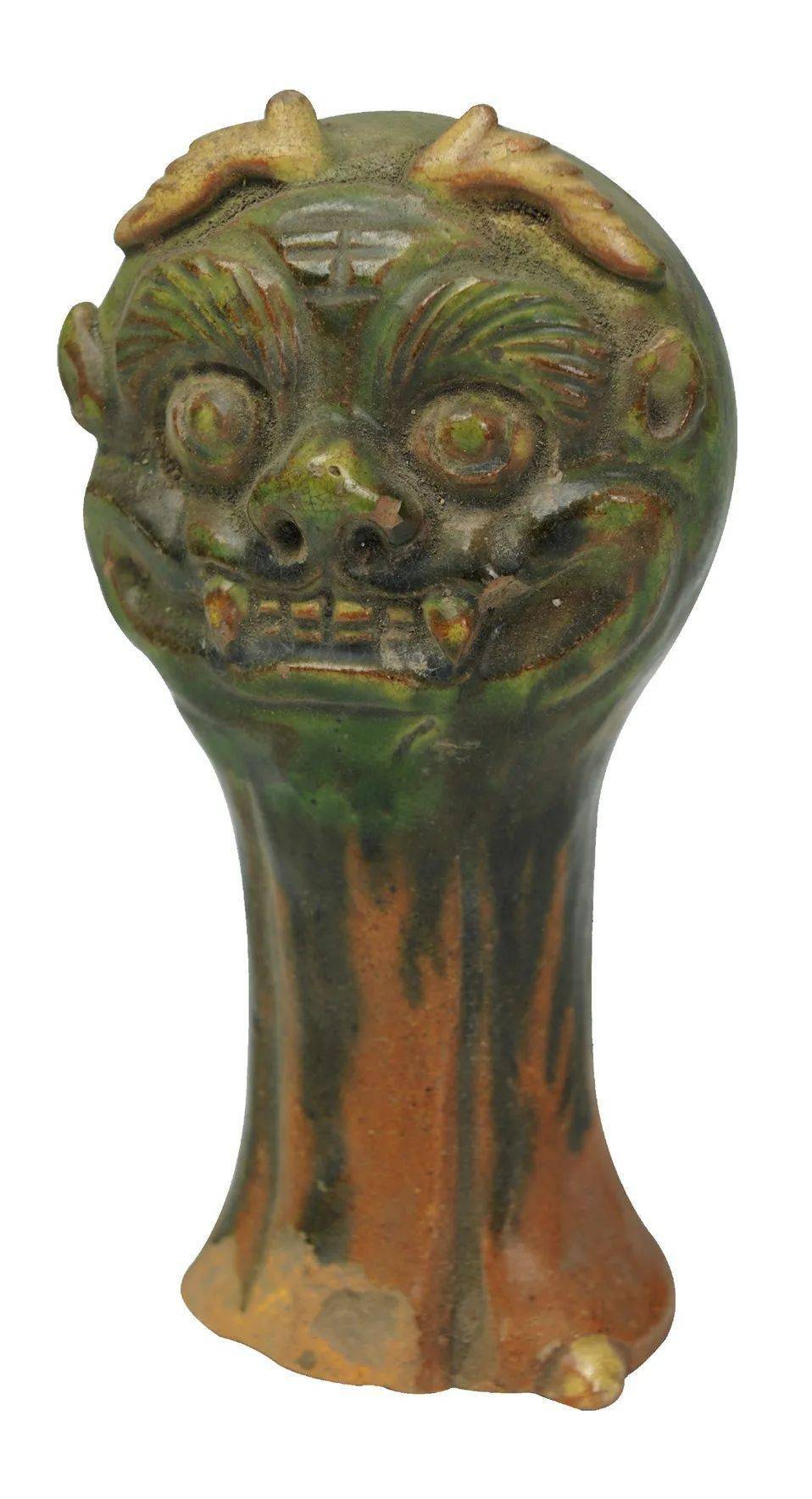 栩栩如生宋三彩动物俑