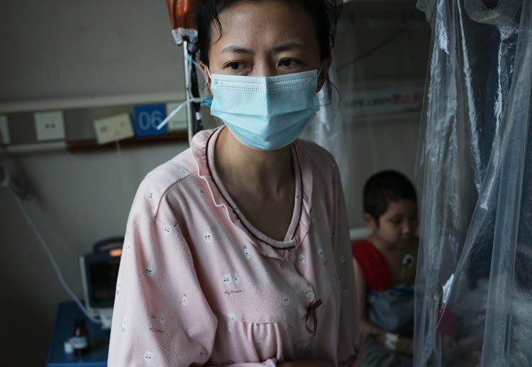 病友|“罩子”里的小姑娘