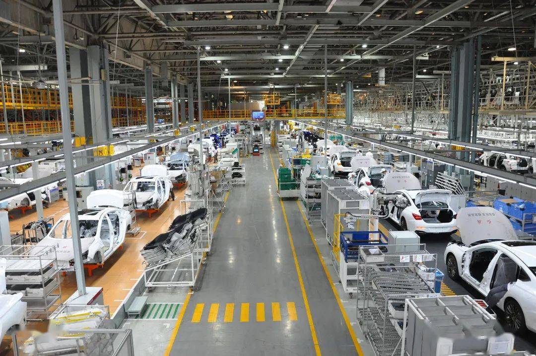 决战决胜2021争分夺秒抢夺目标中国一汽蔚山工厂拼了