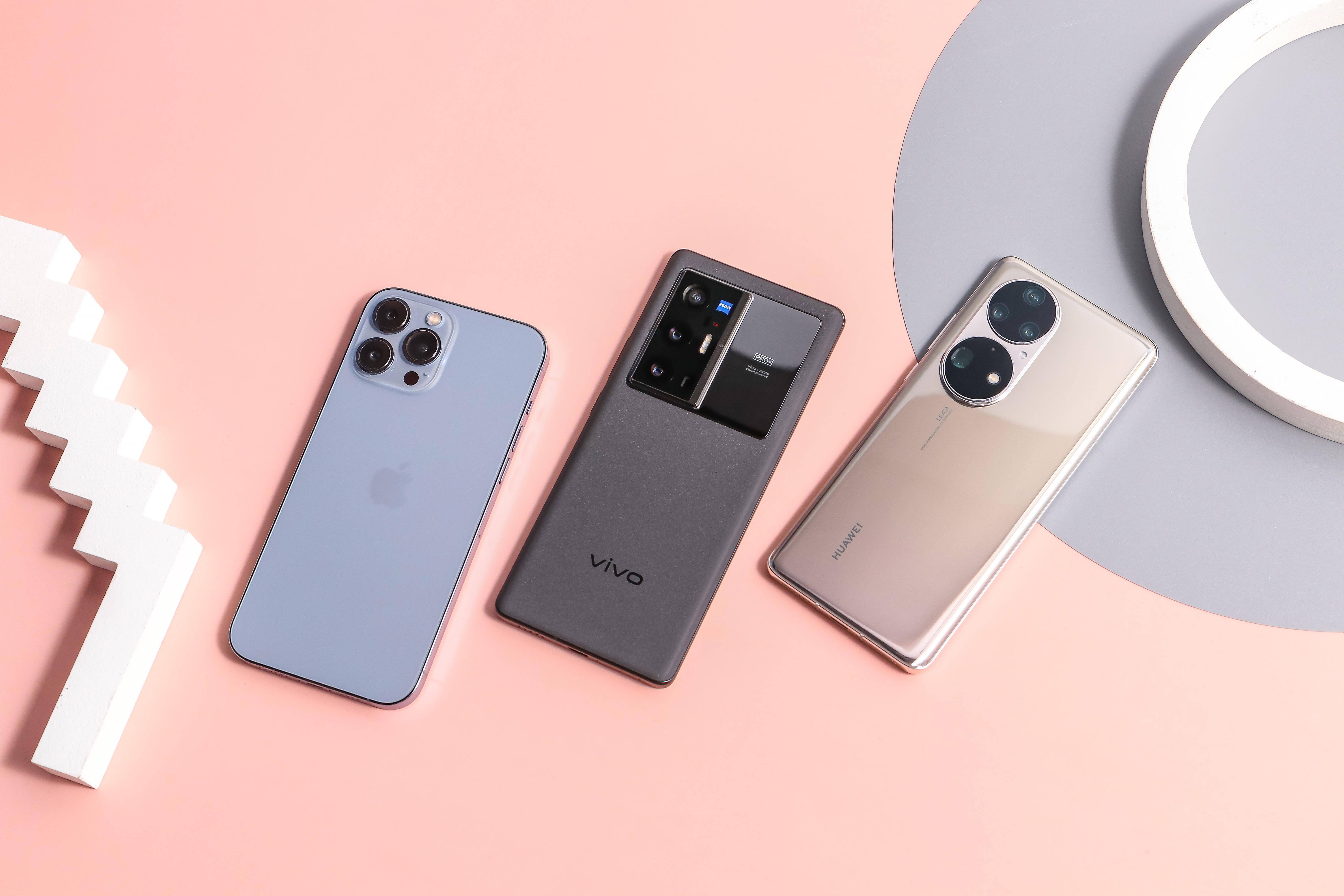 vivo华为苹果大乱斗！谁能在高端旗舰市场称雄？