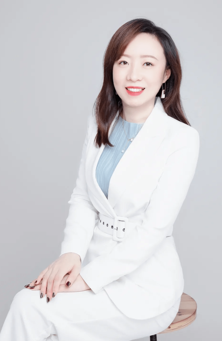 十年荣耀榜样力量新华保险深圳分公司个险精英刘沁