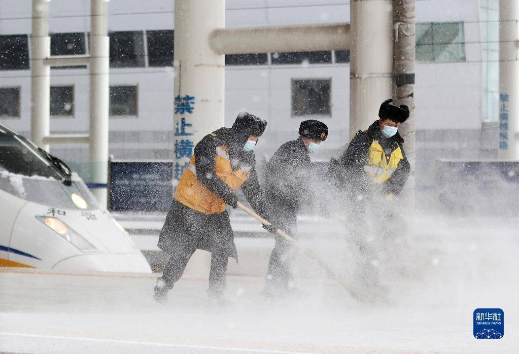 风雪,风雪|以雪为令，风雪中有他们守候