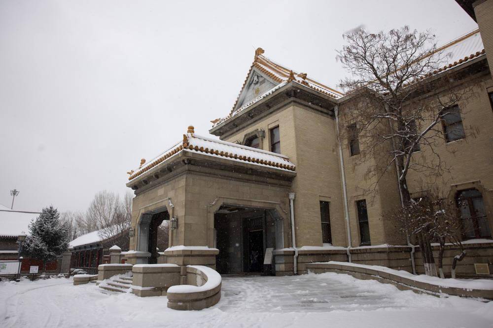 长春伪满皇宫博物院,景区由皇宫区与赛马场组成,皇宫区是参观的重点