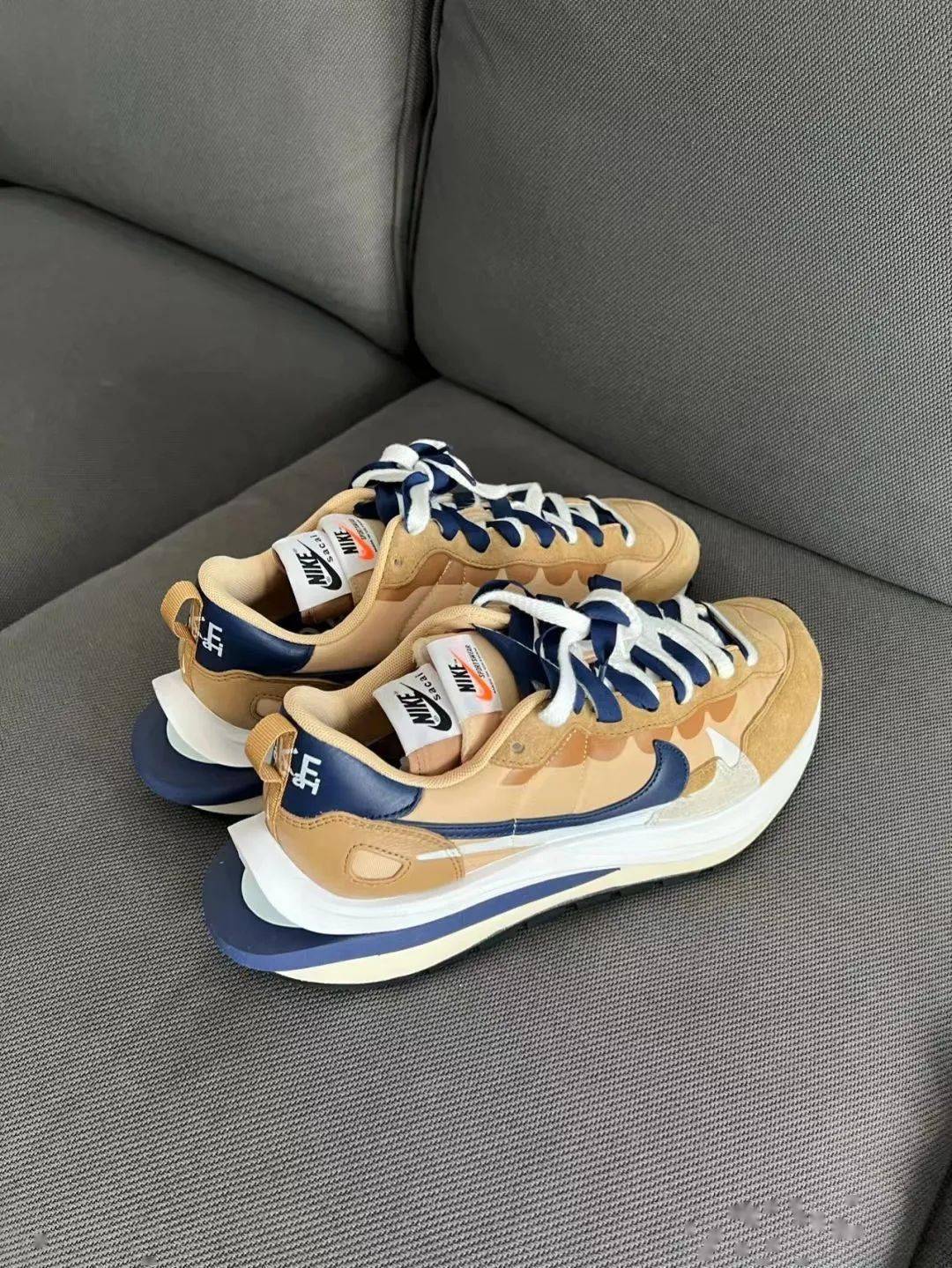 sacai x nike