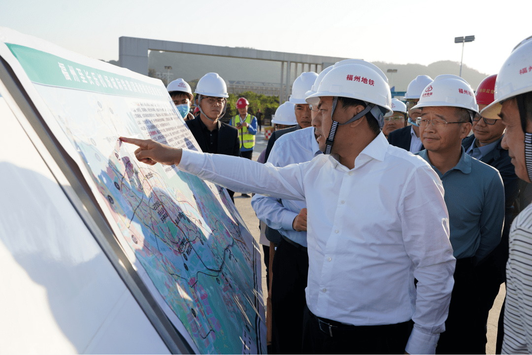 市政府副市长朱训志检查地铁建设进展及施工安全_讲效益