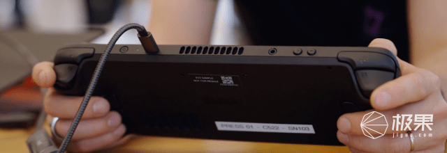 Deck|最强掌机延迟发布！能玩3A游戏、跑Windows,直接干掉PC...