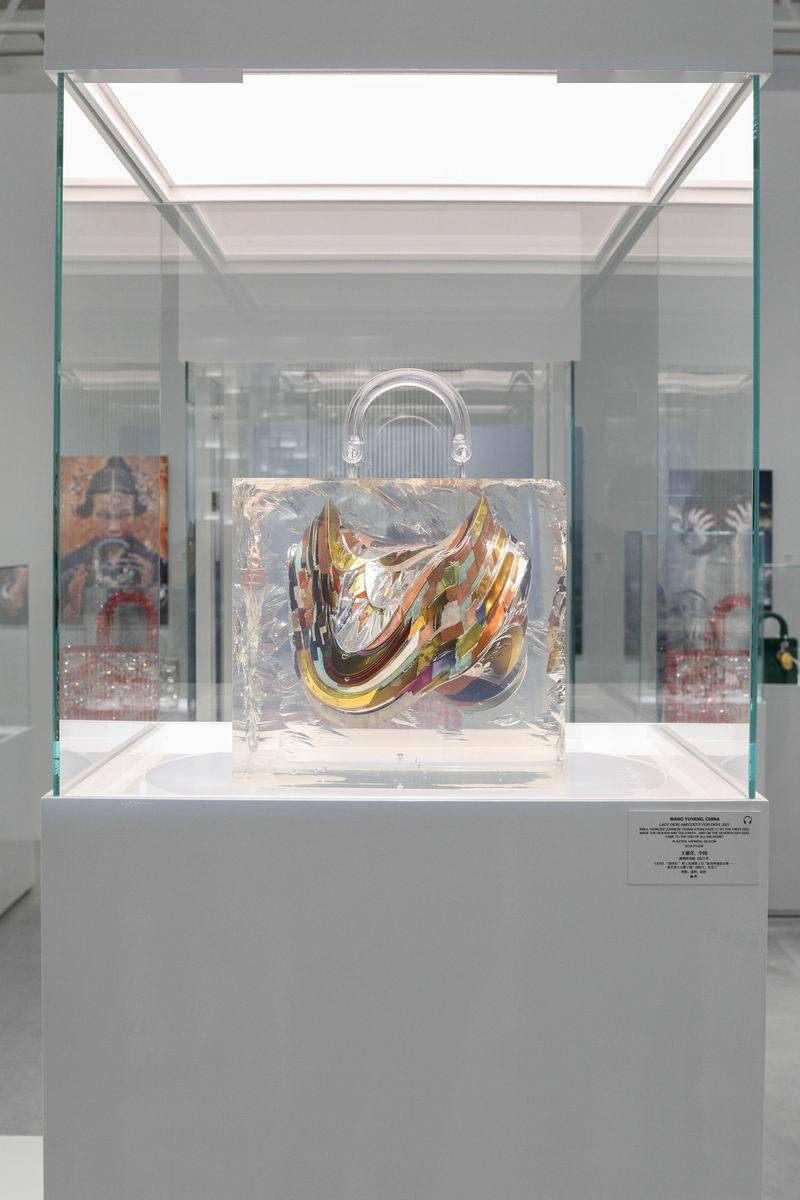 影像|赶场 ｜11月艺术季里看艺术与奢侈品的交锋