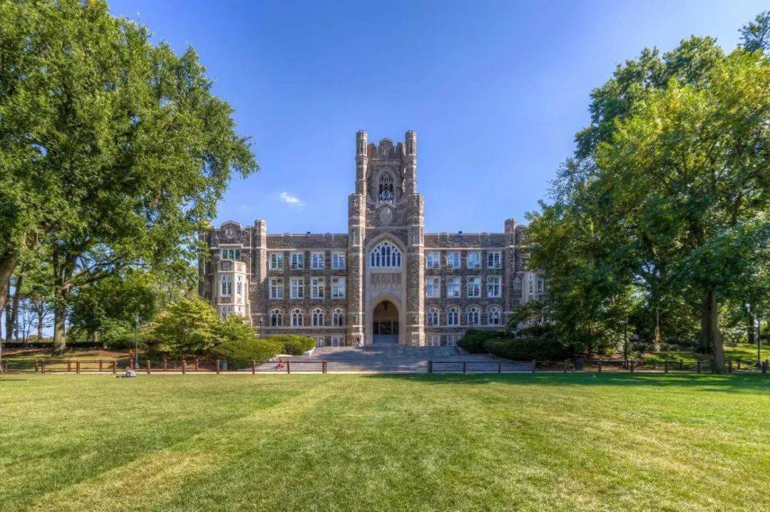 是一所位于美国纽约市的私立天主教大学.