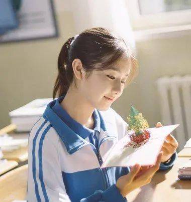 广州高中十大校花新鲜出炉评选标准不止看脸