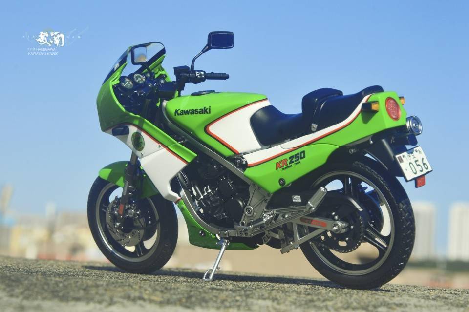 文章|模玩秀：长谷川 1/12 川崎KR250 摩托
