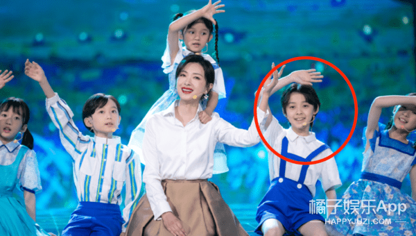 罗云熙张新成小时候长这样内娱颜值有救了00后弟弟杀疯了