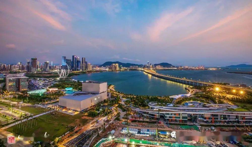 会员作品〕李新旺无人机航拍前海湾作品赏析