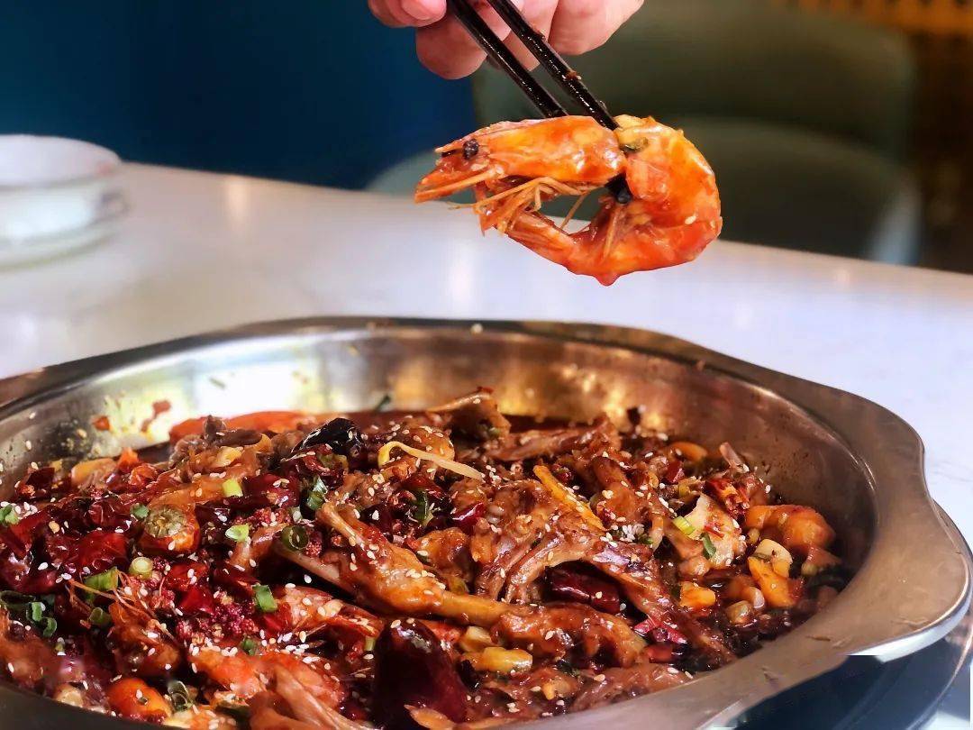 百家花园丨虾蹼虾蹼火锅丨1099元34人餐干锅鸭虾丨抢到就是赚到赶紧来