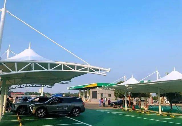 好消息明年春节前湖南省高速服务区充电桩数量将达到近500个