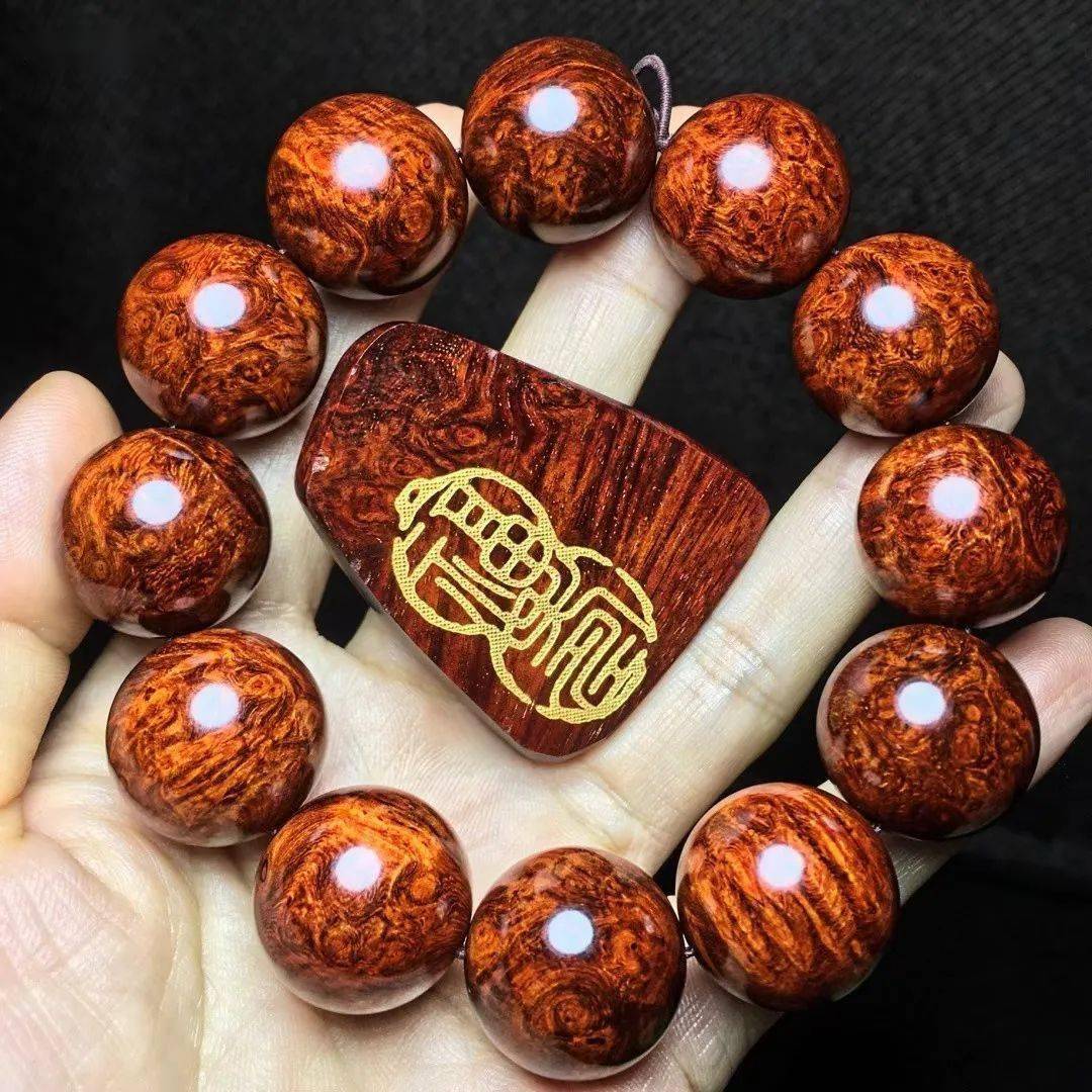 小叶紫檀掉色掉星这是买到了假货