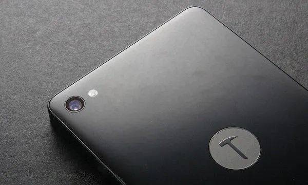 这家博物馆专门收藏失败品，比如锤子T1、诺基亚和可口可乐。