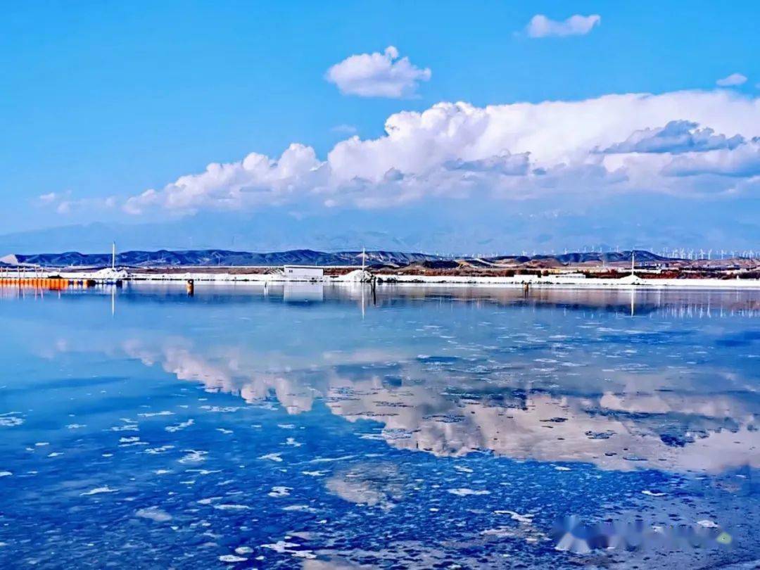 新疆盐湖景区图片图片
