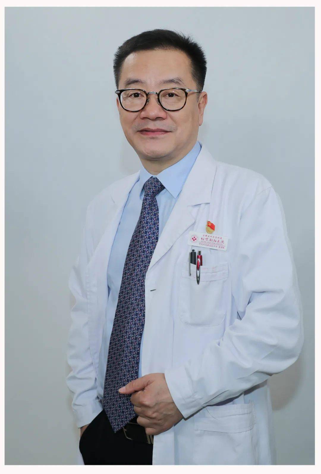 2021北京榜样年度候选人童朝晖攻克最难的问题抢救最重的病人