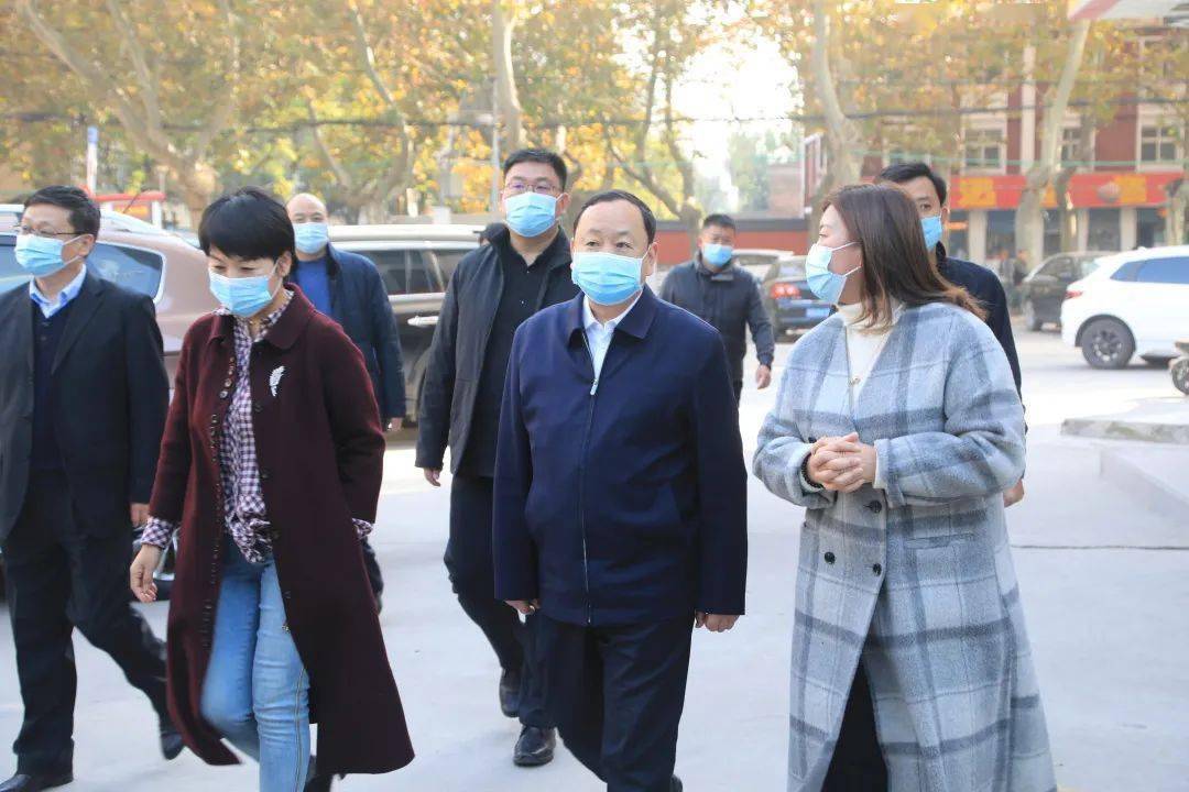邯山区委书记刘海川到光明路街道138社区调研