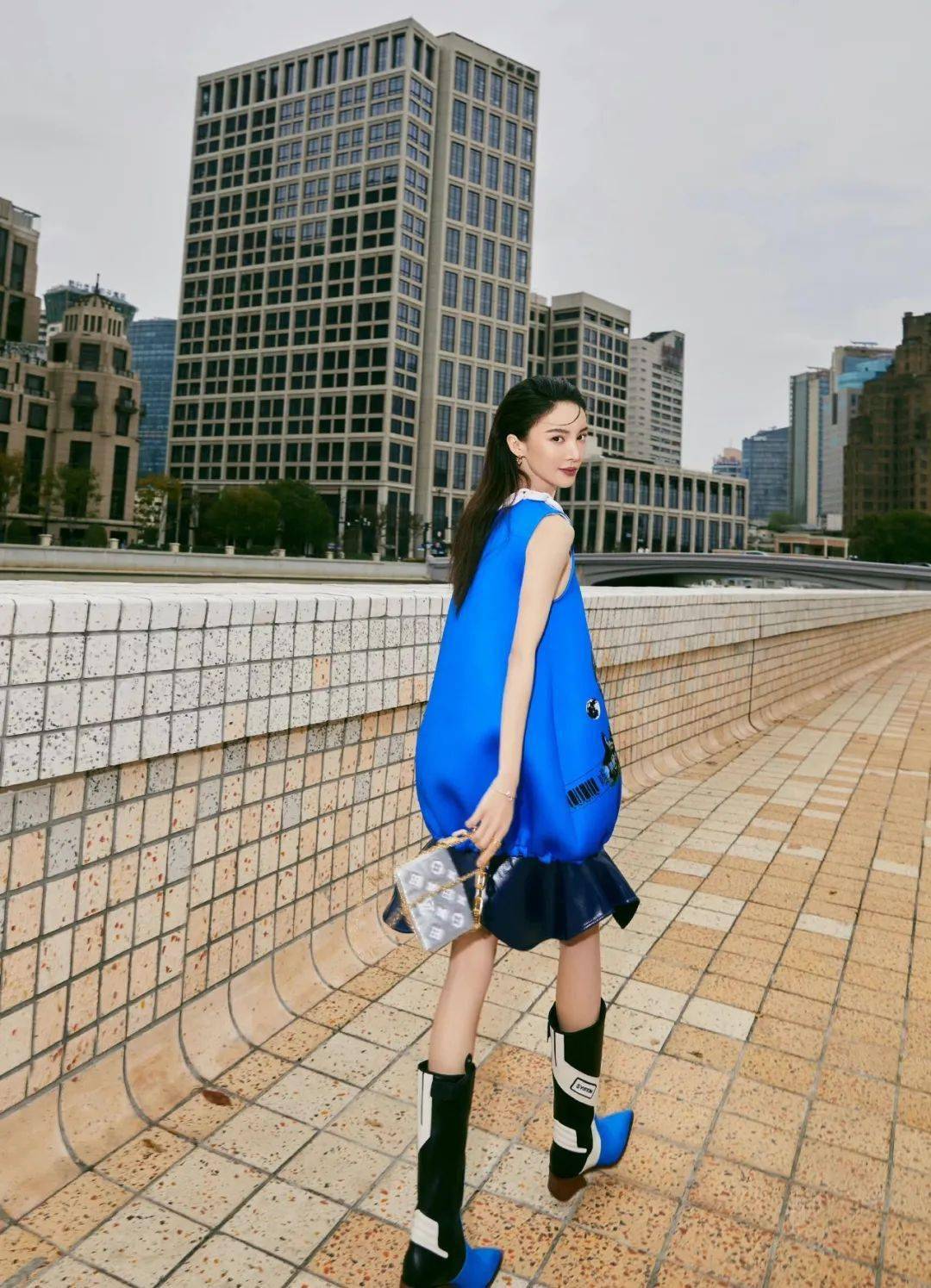 路易威登 这是属于Louis Vuitton女孩的时尚之夜