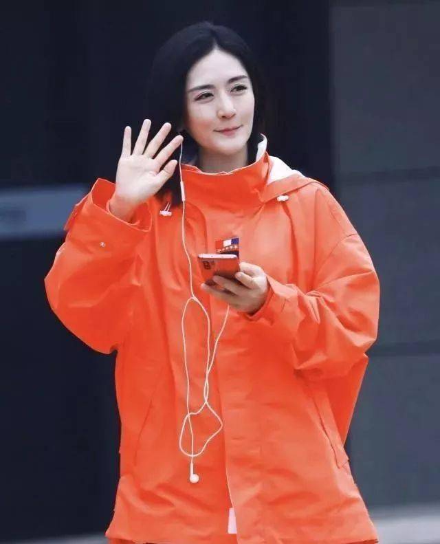 宋祖英生子隐退老公背景公开宋祖英：我对幸福并没有太多奢望-