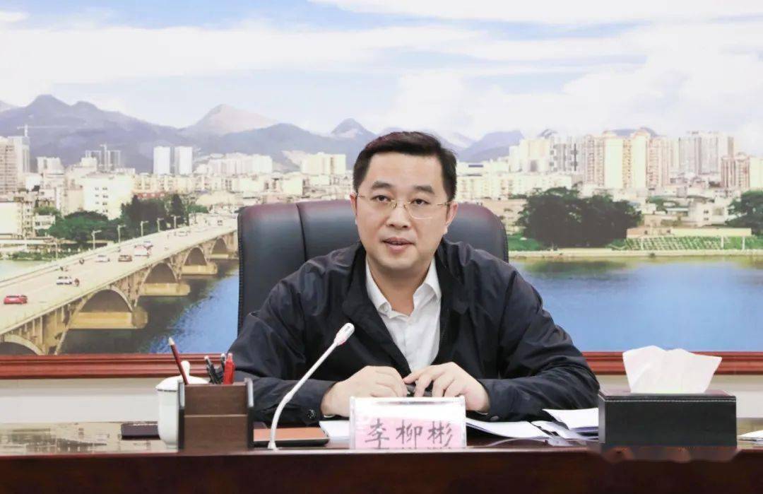 "九大工程"是中共柳城县第十五次代表大会作出的重大战略部署,是