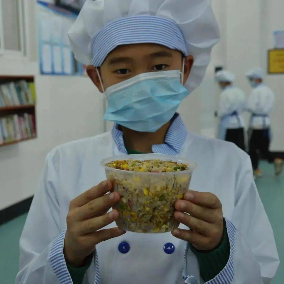 校园采风超实用衣锦小学晚托时间安排家常烹饪课