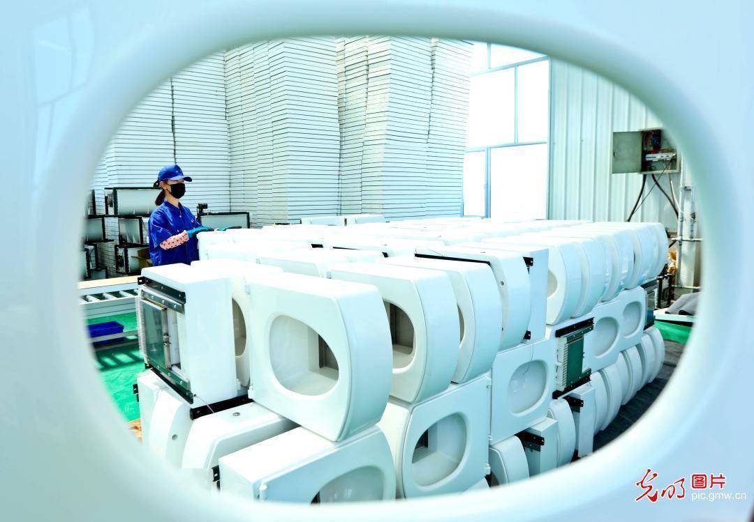 九游会J9 J9九游会【光明图刊】智能个性化厕所为社会增添新亮点(图8)