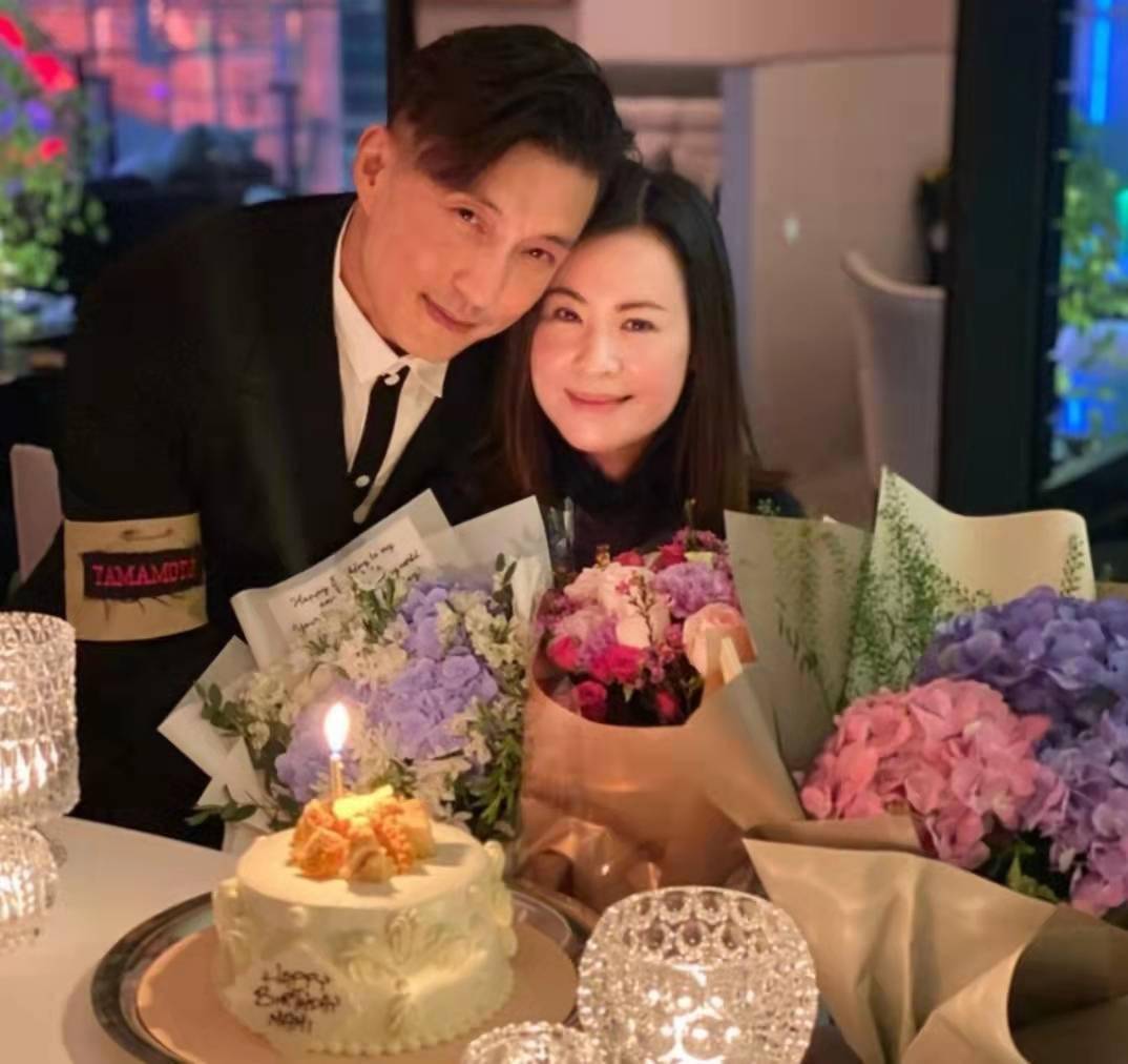 好男人tvb小生陈山聪为老婆庆生而缺席台庆一家三口画面温馨