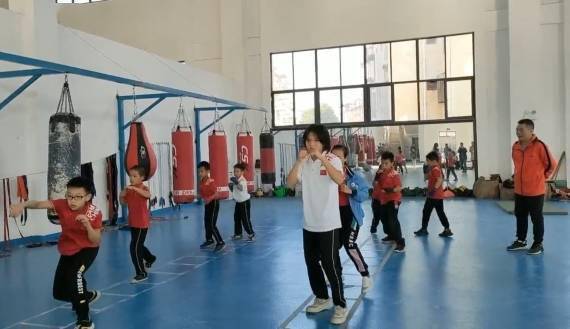 拳击|全球连线丨在这里，拳击走入“寻常百姓家”