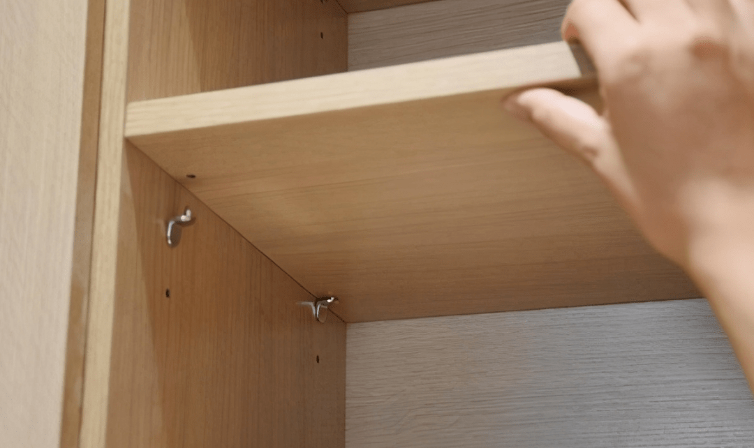 这时候不得不夸一下伟大的发明:活动层板.