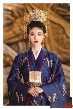 鞠婧祎|小甜剧女主不灵光了？现实大剧捕获高热度