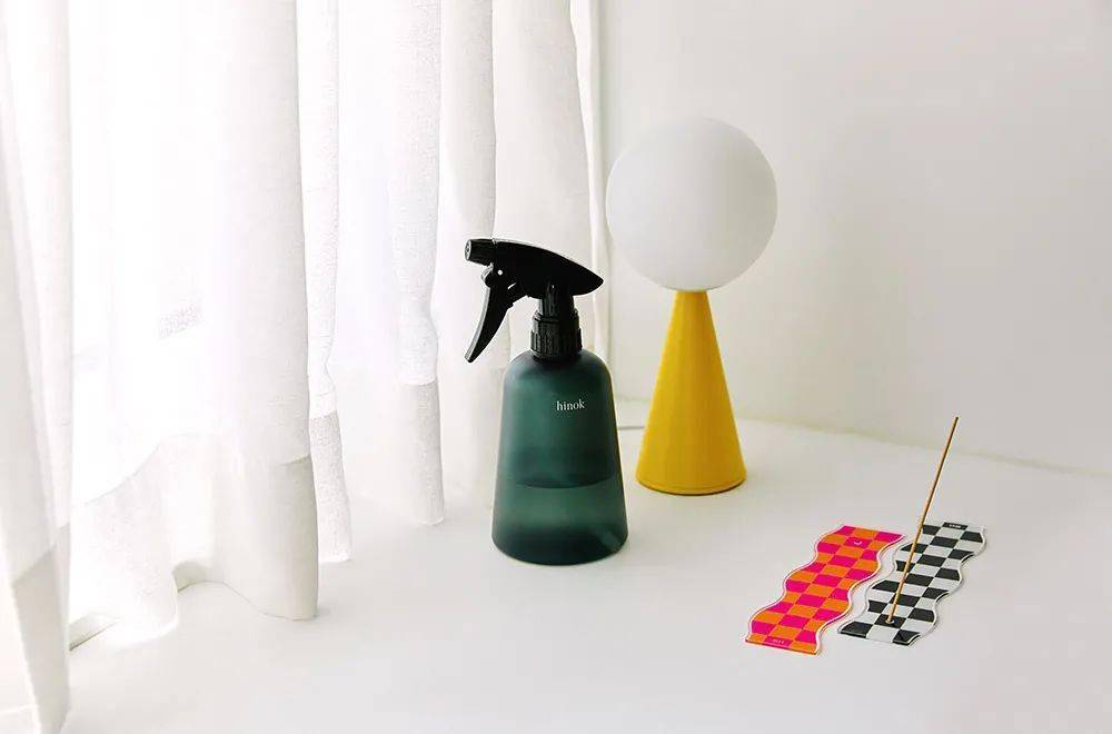 艺术一位男生给爱家融入了100种色彩，将会呈现出怎样的家居风格？