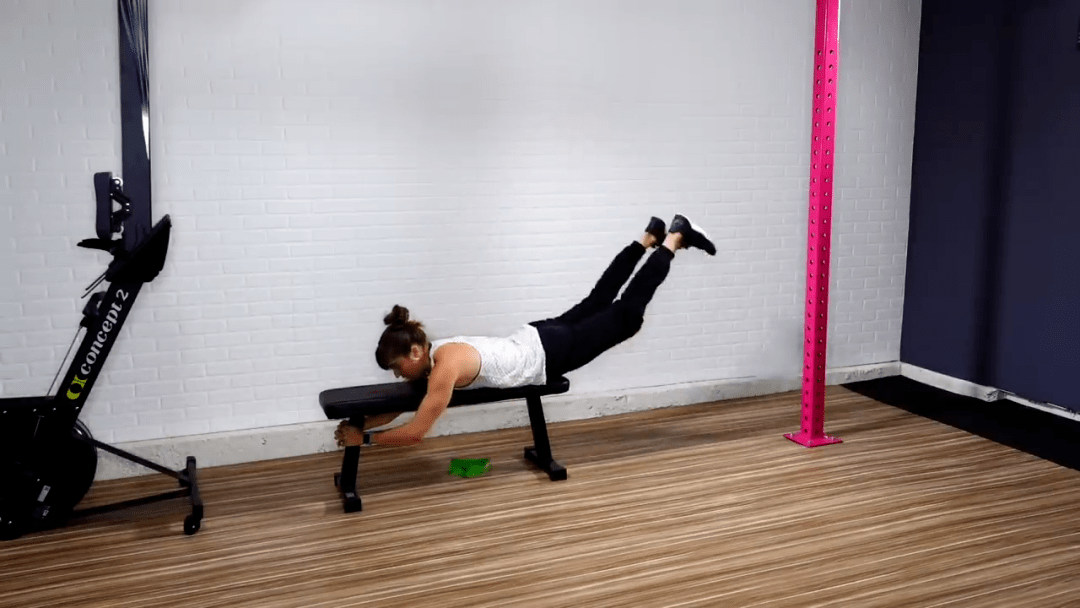 想要臀部练的翘激活臀部不可少