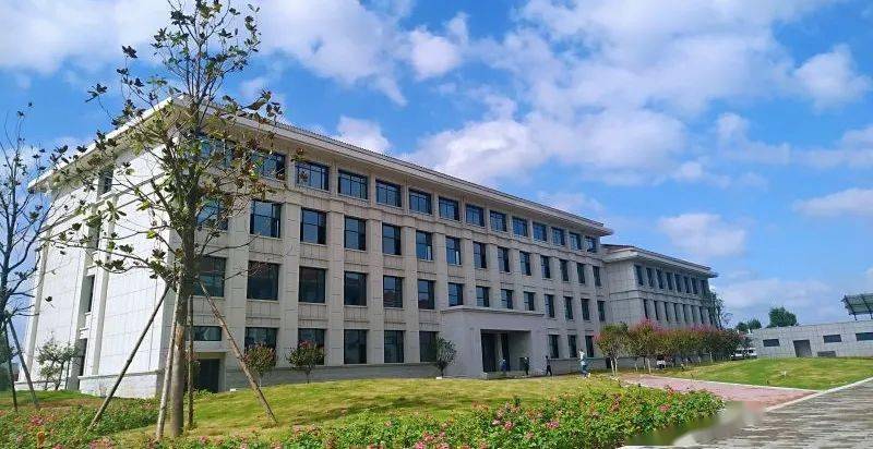 安阳市新一中学2021年公开引进人才公告【含历史学8人】