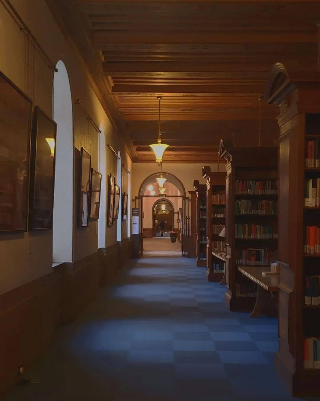 university librarytop4 剑桥大学图源:instagram该建筑由james penne