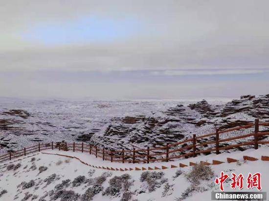 阳光|来甘肃平山湖大峡谷赏一场雪景