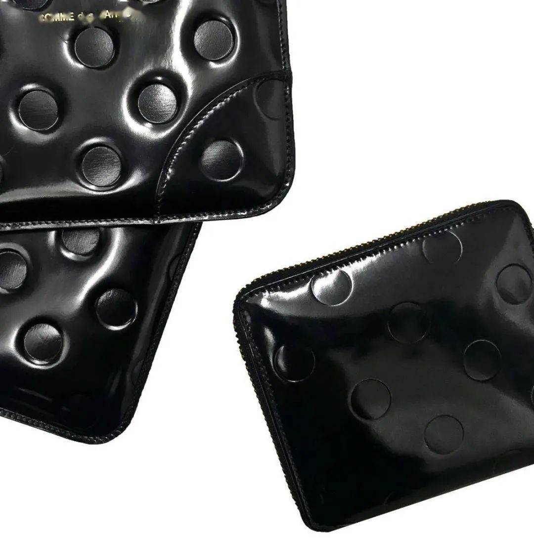 des 时尚教母——川久保玲的商业帝国 (中)